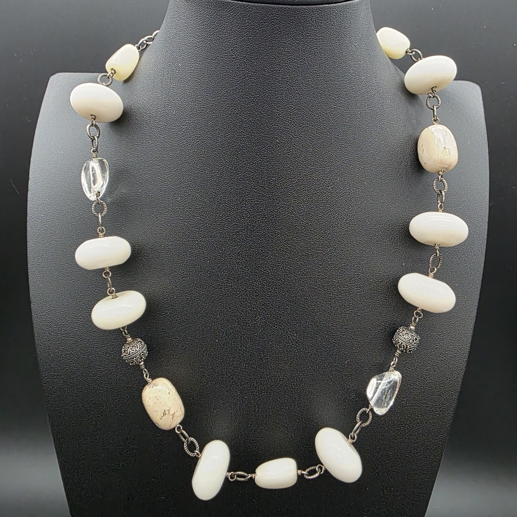 925 Barse Quartz And White Agate Necklace 95$